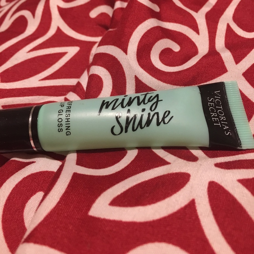Victoria's Secret mint  shine lipgloss