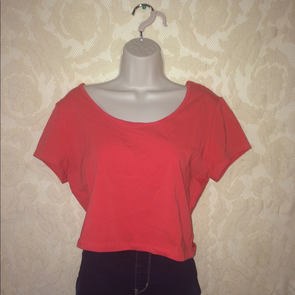Plus size coral crop top 1X