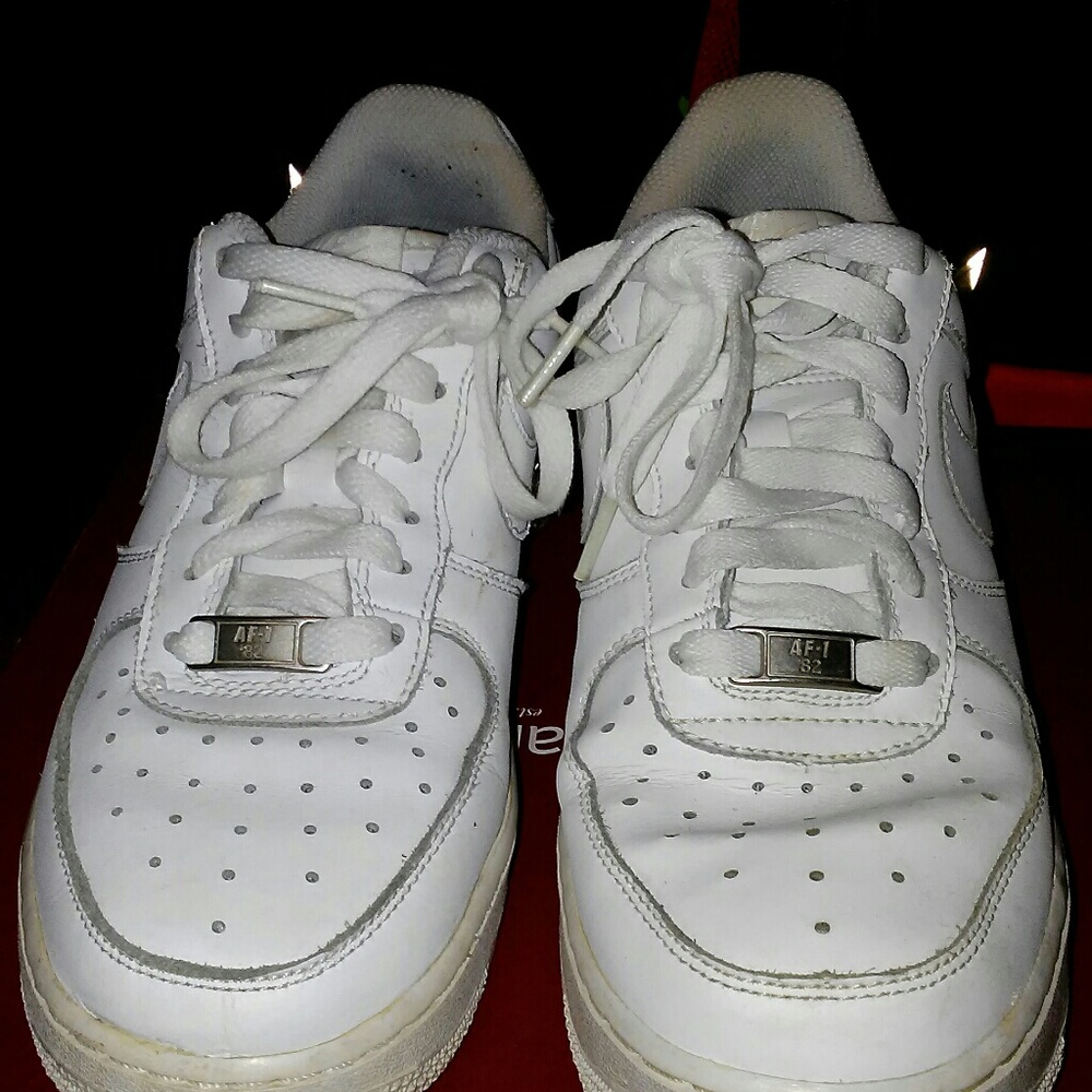 Low cut air force 1