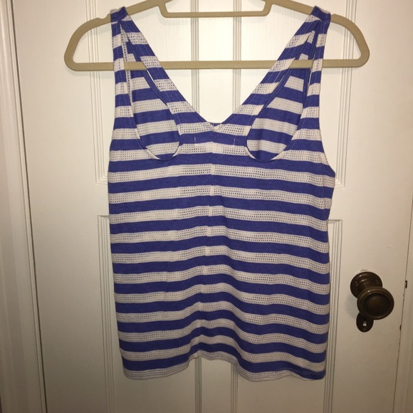 BCBG Generation tank top - Picture 2 of 4