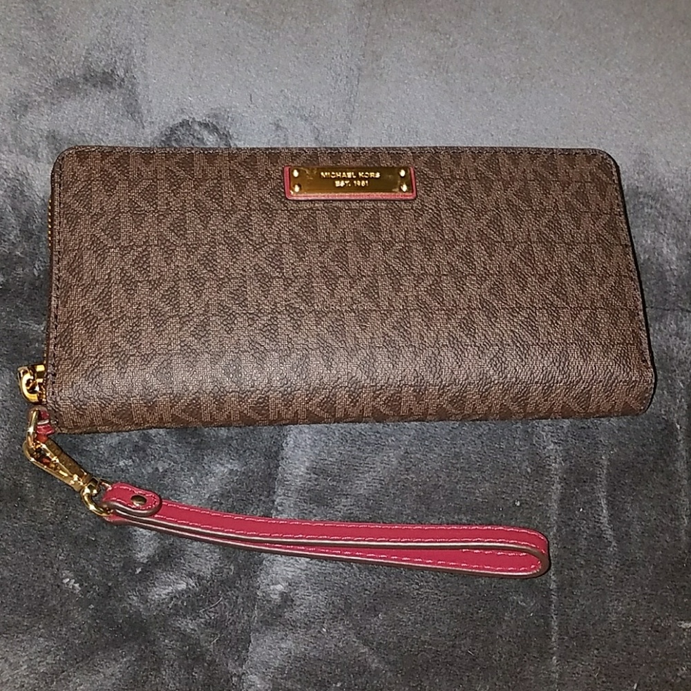 Michael Kors travel wallet