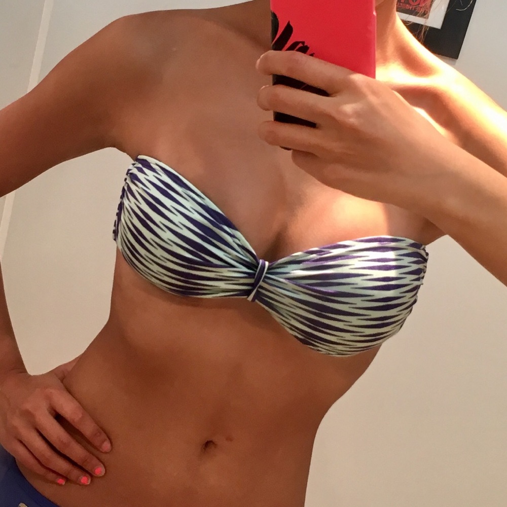 VS baby blue x deep blue stripe bandeau bikini