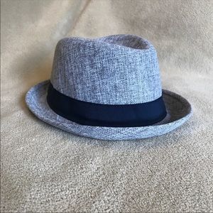 Men's light gray Fedora