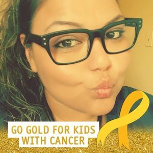 Meet your Posher, Candy