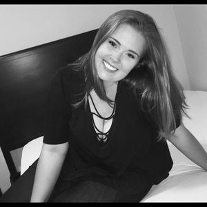 Meet your Posher, Avery