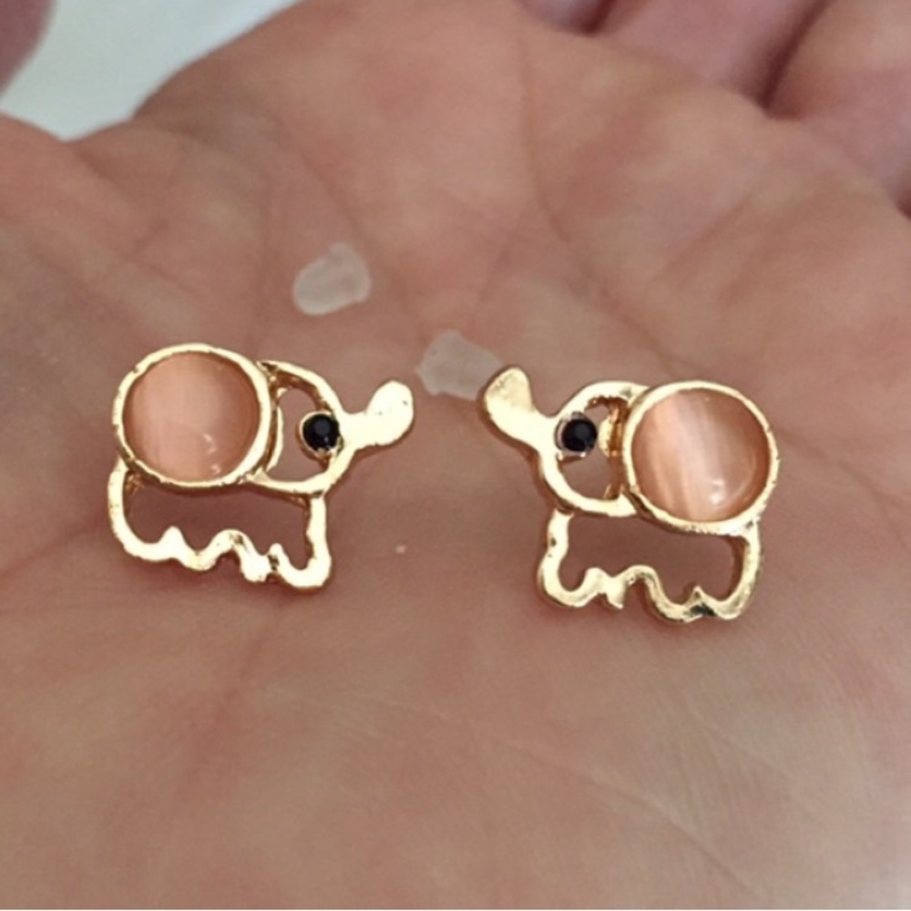 Baby elephant earrings