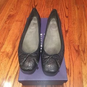Stuart Weizman Tulipbow ballet flats