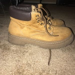 Timberland look alike