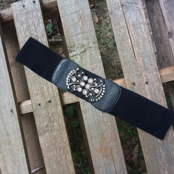 Rhinestone  Belt - Picture 1 of 2