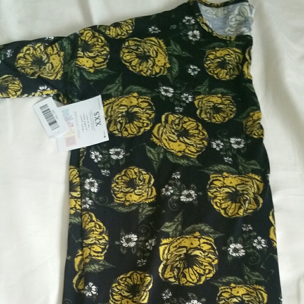 Lularoe XX SMALL Irma NWT