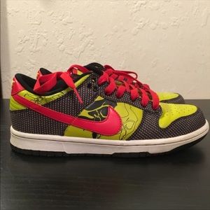 Women's Nike dunks