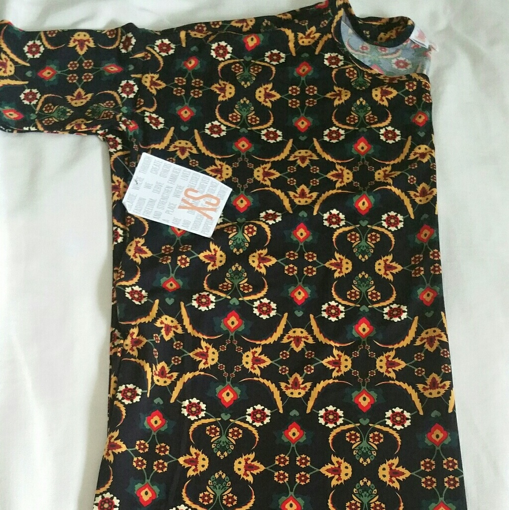 Lularoe XSMALL Irma NWT