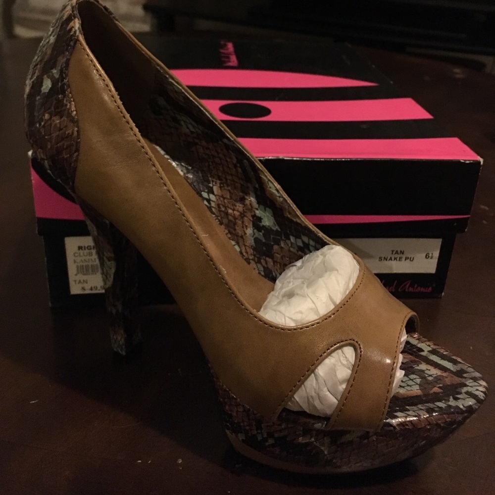 Michael Antonio Platform Heels