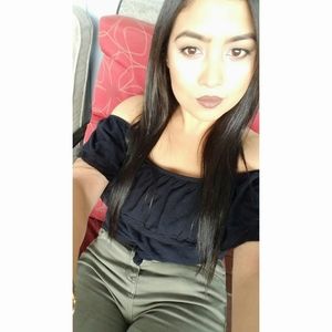 Meet your Posher, Yvette