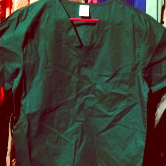 Scrub top - Picture 1 of 1