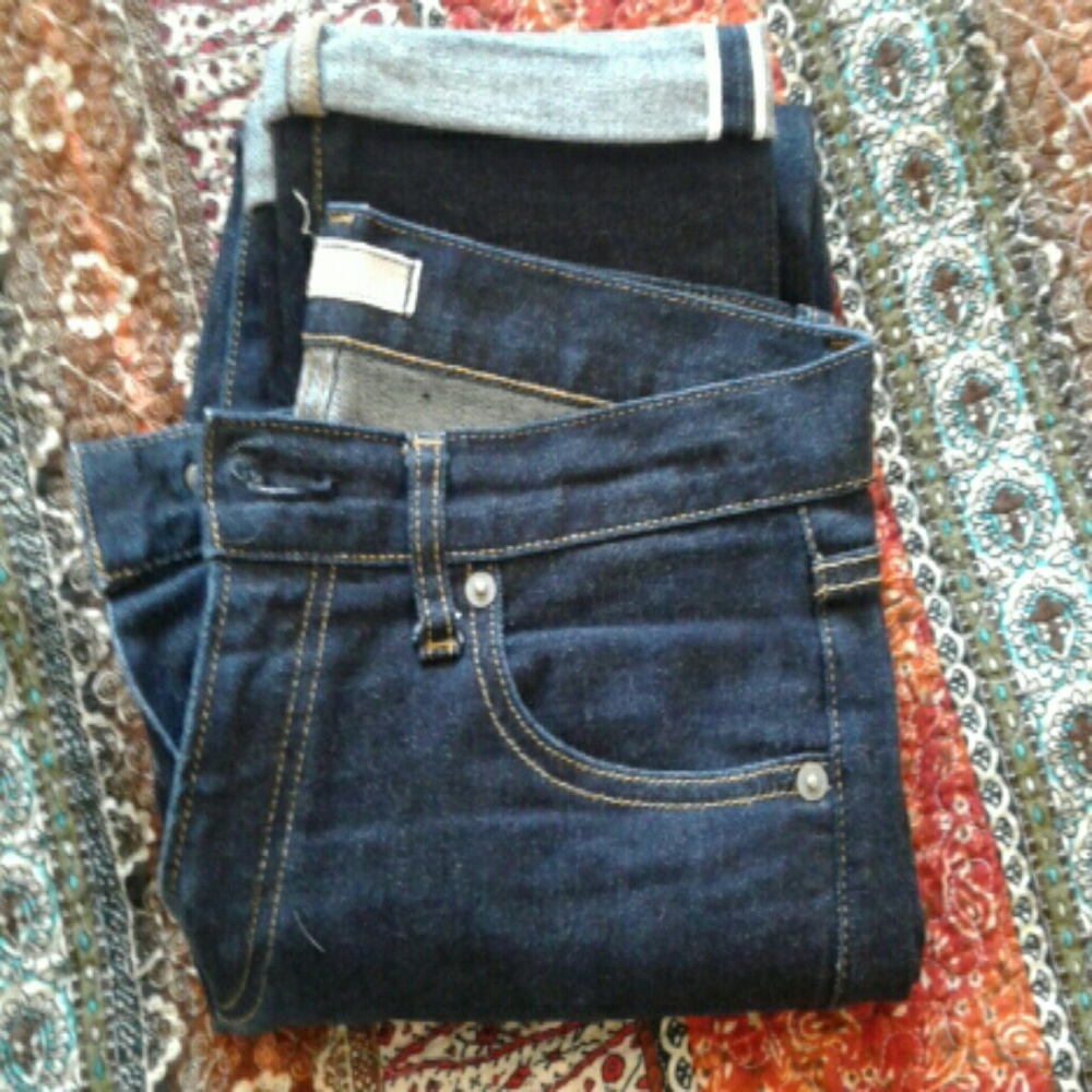 Uniqlo men's skinny jeans, straight from Japan ☺