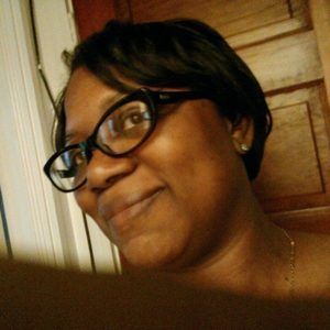 Meet your Posher, Latonya