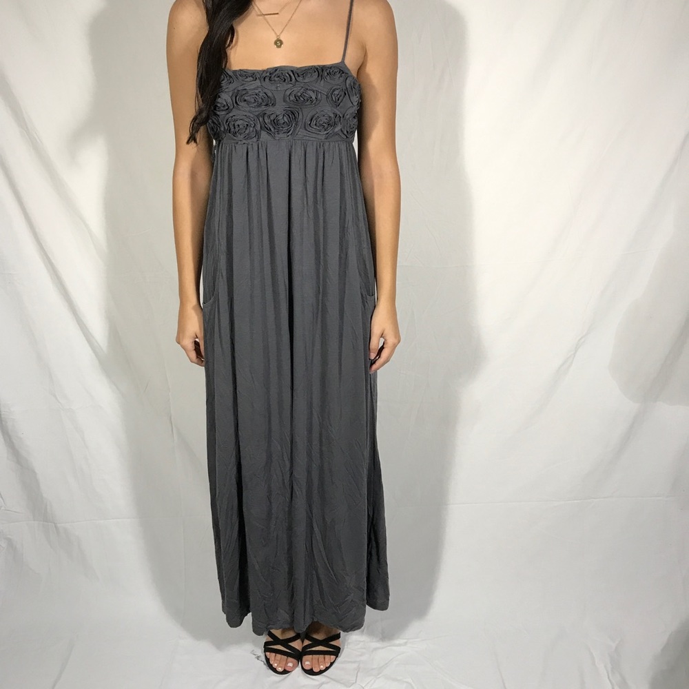 BEAUTIFUL FLOWER DRESS - NEW