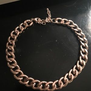 Rose gold chain link necklace from H&M Rose gold chain link necklace from H&M
