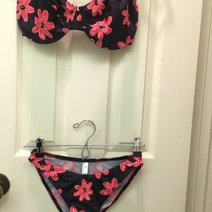 Janine Robin •••Two-piece floral print bikini