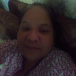 Meet your Posher, Cynthia