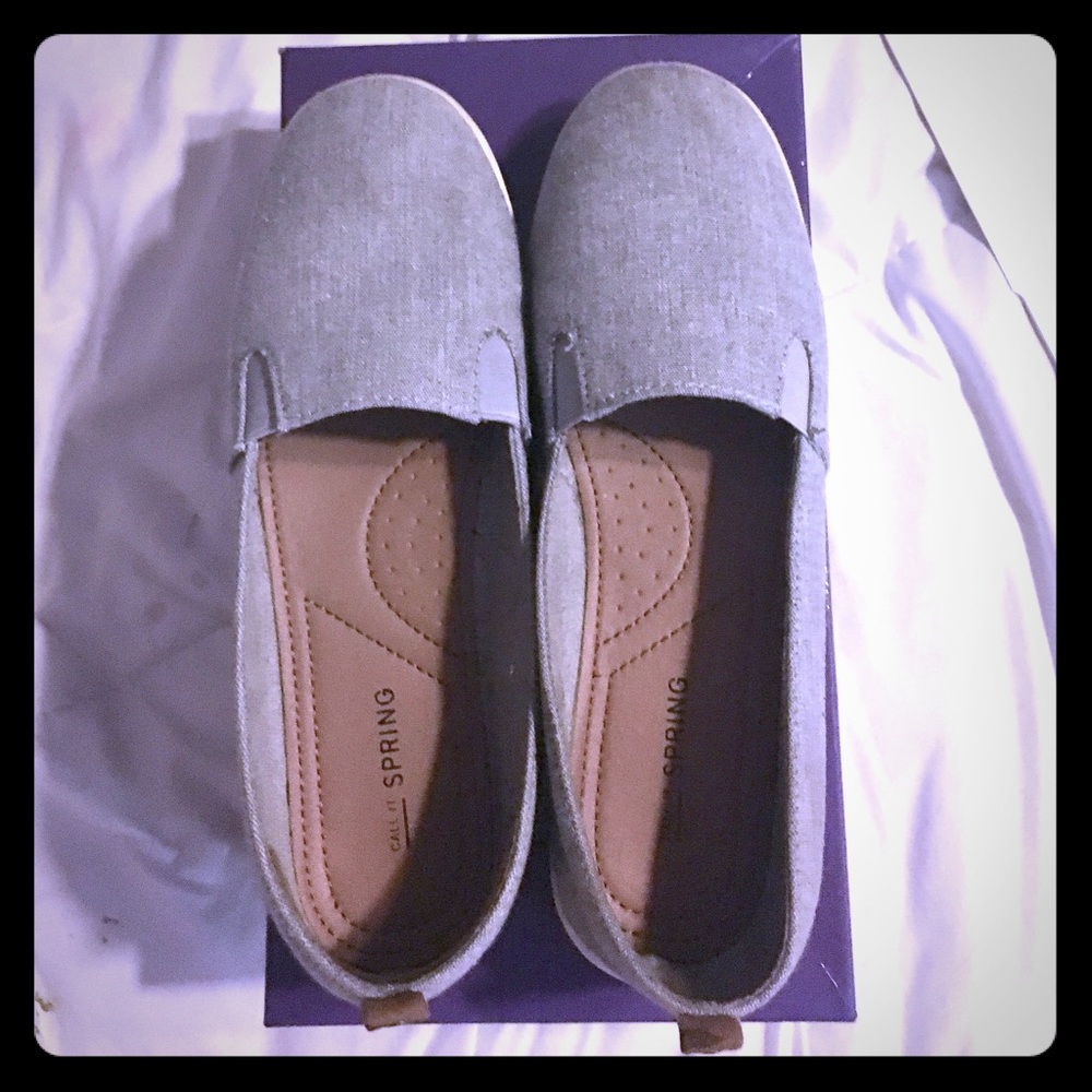 Gray Flats Size 7.5 *3 for $15*