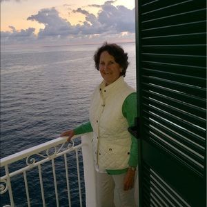 Meet your Posher, Christine