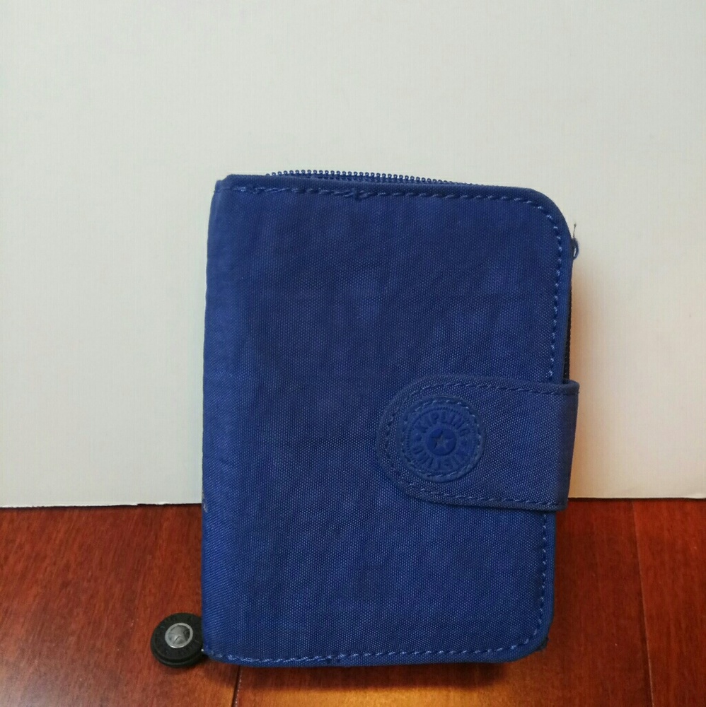 Kipling blue wallet