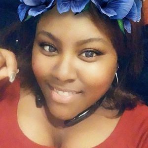 Meet your Posher, Ellena