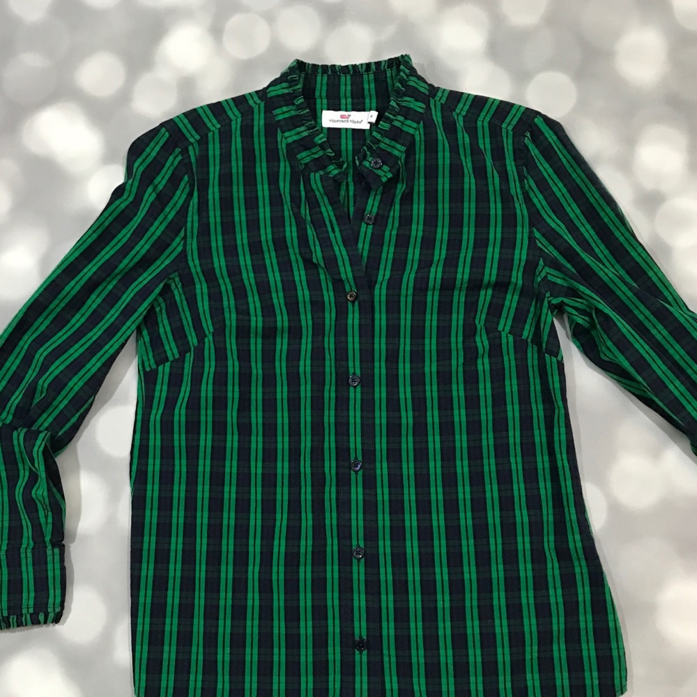 Vineyard vines dress shirt