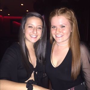 Meet your Posher, Danielle