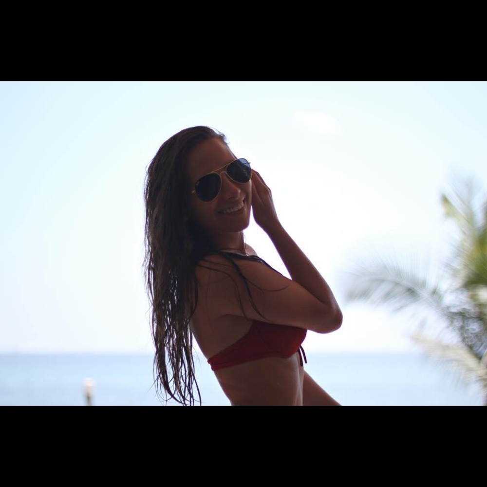 Meet your Posher, Fabiola