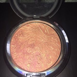 MAC Star Trek limited edition Highlighter
