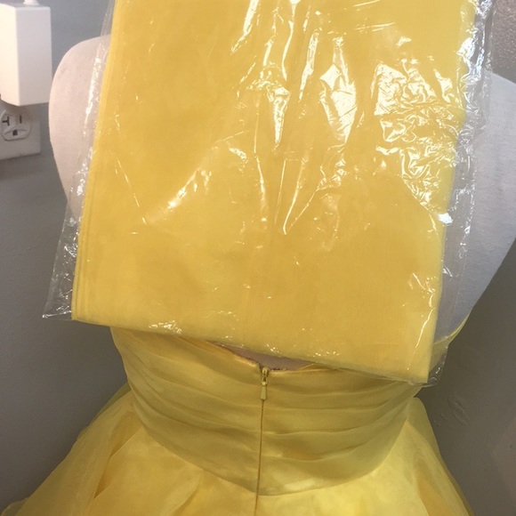 Yellow Prom / Cocktail Dress - Picture 4 of 4