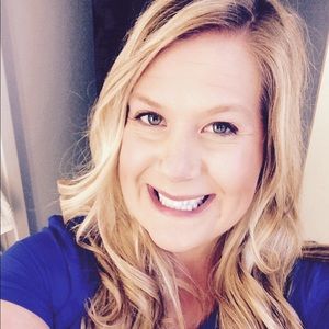 Meet your Posher, Kara