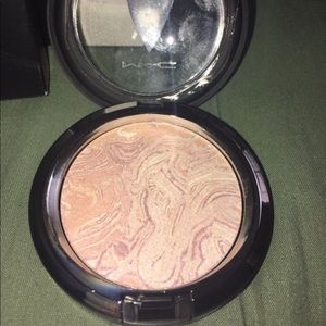 MAC Star Trek - Luna Luster Highlighter