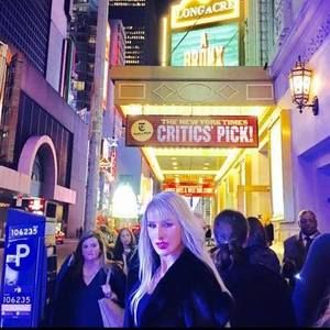 Meet your Posher, Cynthia