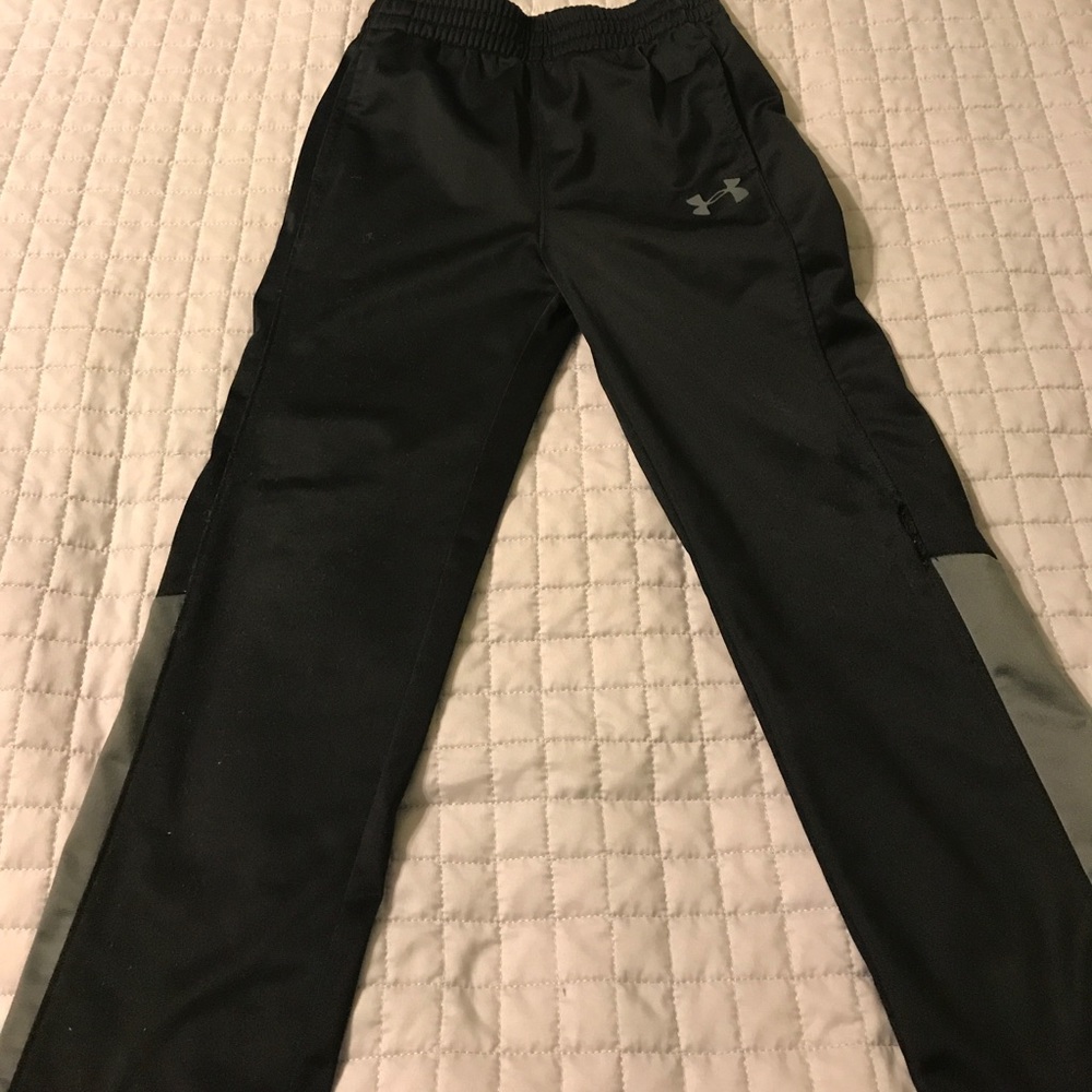 Under Armour pants (boys size 6)