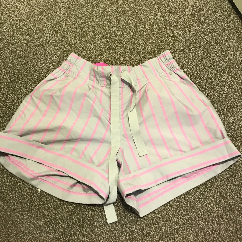 Lululemon tie waist shorts