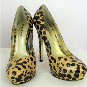Bebe leopard print platform pumps Bebe leopard print platform pumps