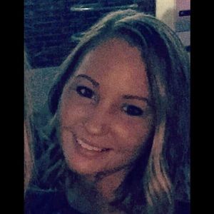 Meet your Posher, Jillian