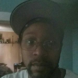 Meet your Posher, Gregory