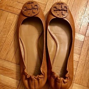 Tory butch brown leather flats