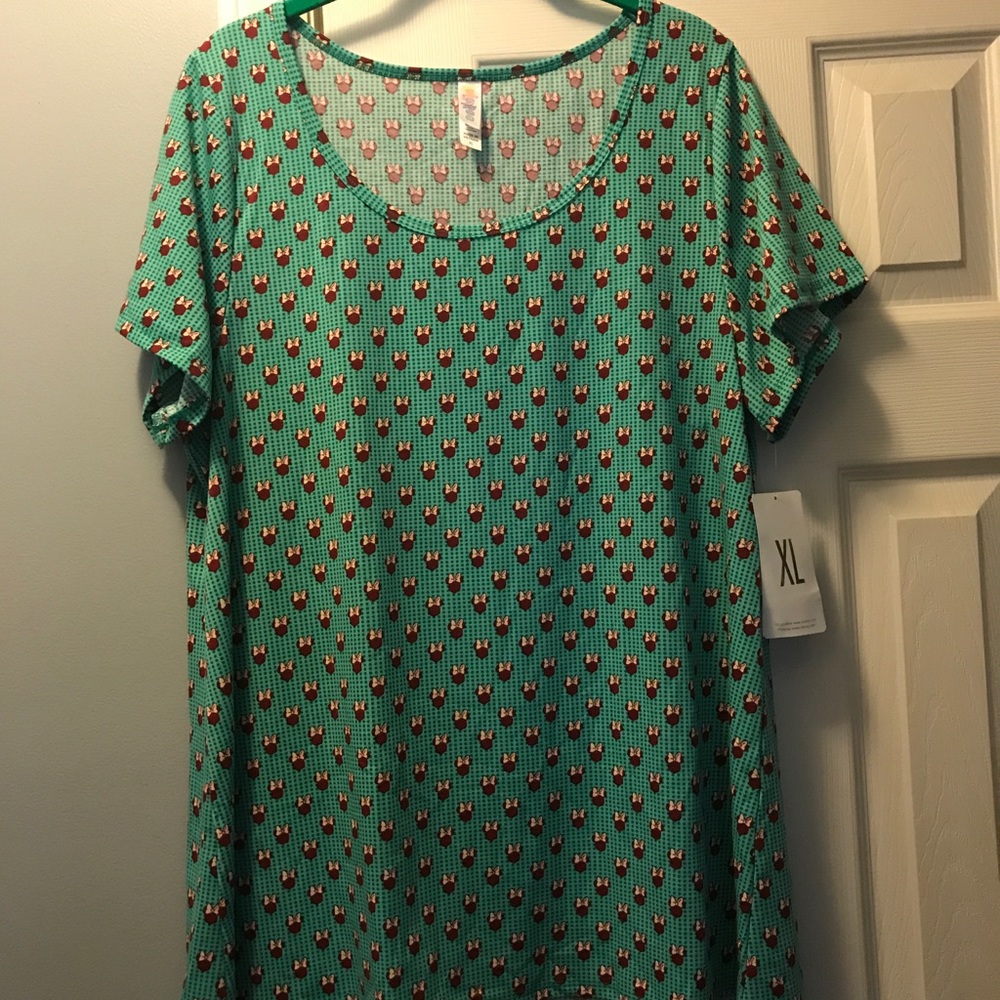 XL Disney lularoe classic t