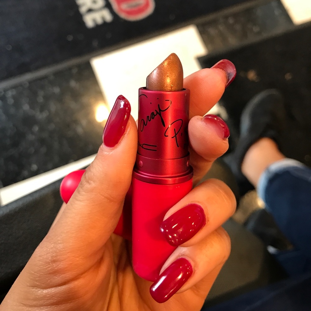 Brand new never used Taraji Henson 2 lipstick