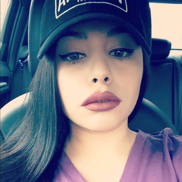 Meet your Posher, Jocelyn - Picture 5 of 6