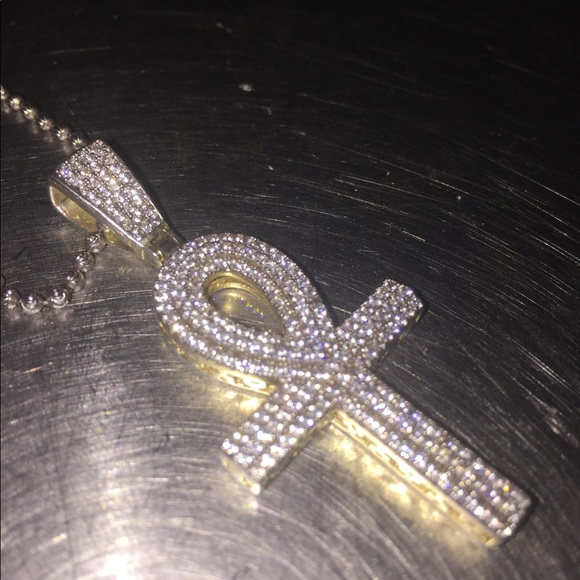 Brand new Diamond ankh pendant (comes with chain) - Picture 6 of 6