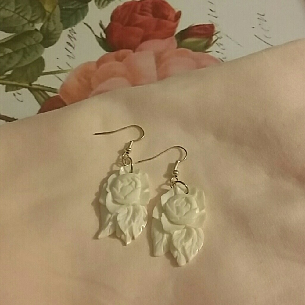 Ivory rose earrings