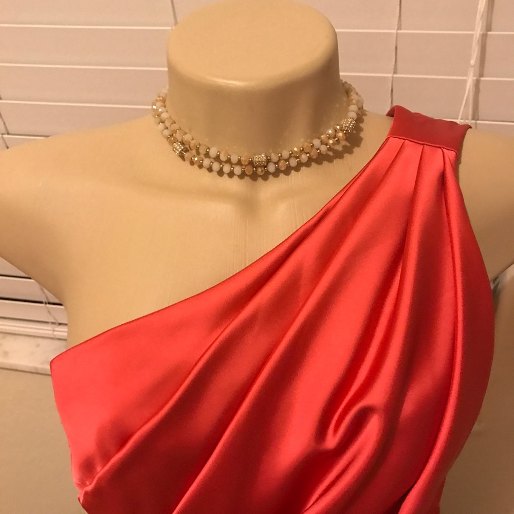 Formal Dress - Picture 2 of 3