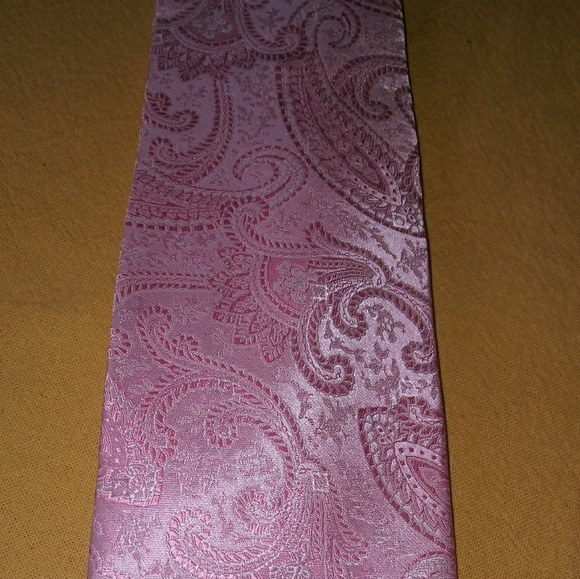 Necktie - Picture 1 of 3